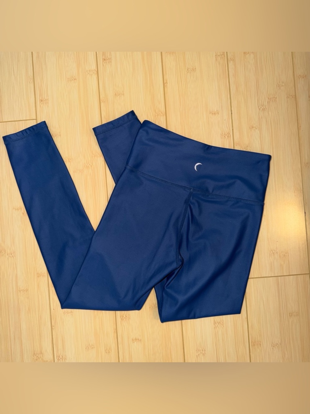 Zyia blue metallic one shoulder leggings